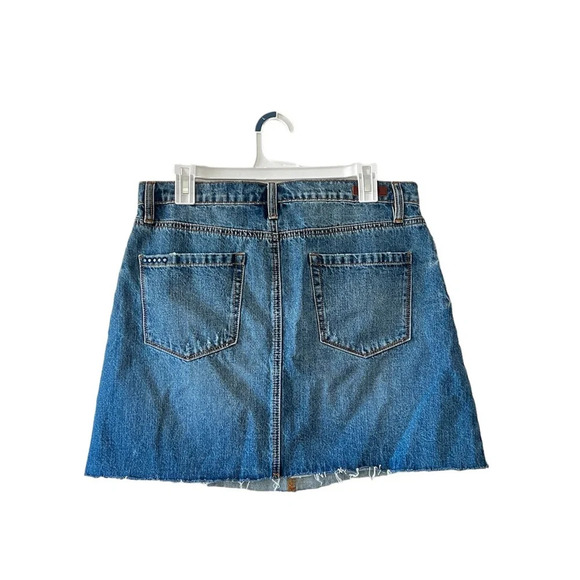 BlankNYC 100% Cotton Denim Jean Distressed Mini Skirt 30 - Picture 2 of 3